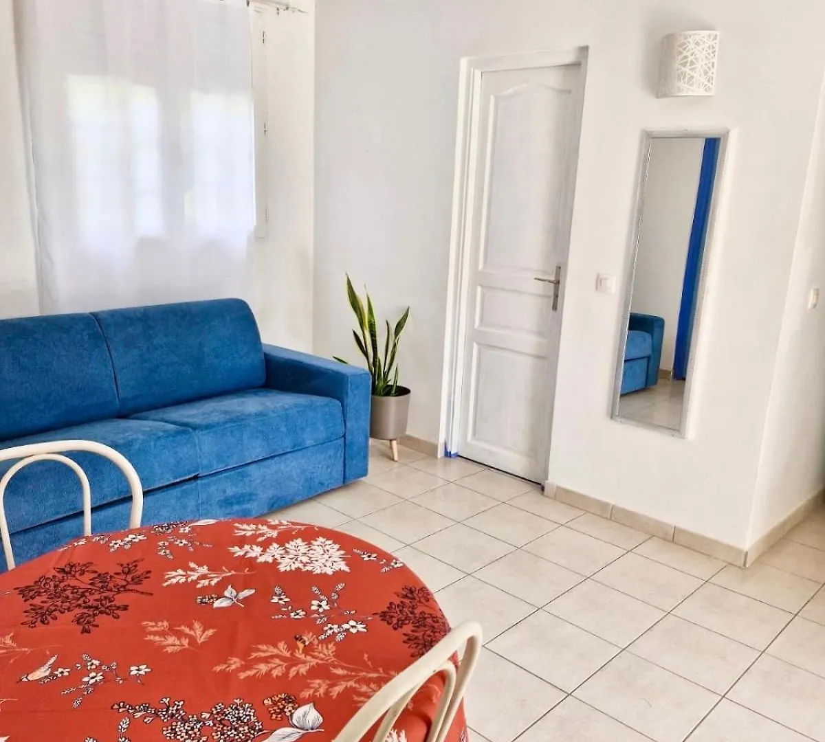 La Petite Golondrina - Appartement T2 Chaleureux Dans Un Cadre Paisible Verdoyant Ducos 0*,  Martinik